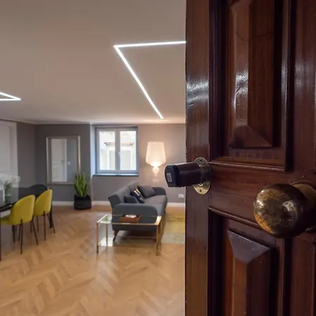 Dimora Scura * Napoli