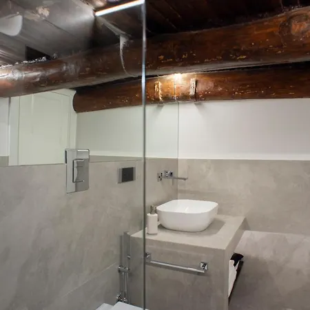 Apartment Dimora Scura